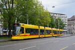 Be 6/10 Tango 181, auf der Linie 11, bedient am 05.05.2023 die Haltestelle am Aeschenplatz.