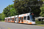 Be 6/10 Tango 1877 mit der Migros Werbung, auf der Linie 11, fährt am 26.05.2023 zur Haltestelle am Aeschenplatz.