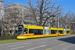 Be 6/10 Tango 183, auf der Linie 11, fährt am 05.03.2023 zur Haltestelle am Bahnhof SBB.