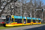 Be 6/10 Tango 188, auf der Linie 10, fährt am 05.03.2023 zur Haltestelle am Bahnhof SBB.