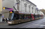 BLT - Tram Be 6/10  158 unterwegs auf der Linie 11 in der Stadt Basel am 18.11.2023