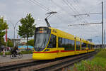 Be 6/10 Tango 184, auf der Linie 10, fährt am 29.04.2024 zur Haltestelle M-Parc.