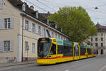Be 6/10 Tango 178, auf der Linie 10, fährt am 29.04.2024 den Steinenberg hinunter zur Haltestelle Theater.