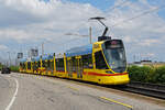 Be 6/10 Tango 163, auf der Linie 11, fährt am 24.06.2024 zur Haltestelle M-Parc.