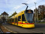 BLT - Tram Be 6/10 171 bei der Haltestelle Heuwaage in Basel am 2024.10.13
