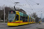 Be 6/10 Tango 178, auf der Linie 11, fährt am 18.02.2025 zur Haltestelle am Bahnhof SBB.