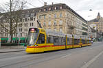 Be 6/10 Tango 165, auf der Linie 11, fährt am 18.12.2024 den Steinenberg hoch zur Haltestelle Bankverein.