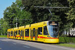 Be 6/10 Tango 179, auf der Linie 10, fährt am 11.06.2025 zur Haltestelle am Aeschenplatz.