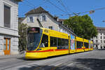 Be 6/10 Tango 167, auf der Linie 11, fährt am 11.08.2025 den Steinenberg hinunter zur Haltestelle Barfüsserplatz.
