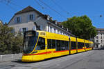 Be 6/10 Tango 156, auf der Linie 10, fährt am 11.08.2025 den Steinenberg hinunter zur Haltestelle Theater.
