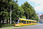 Schweiz, Basel, BLT  Tram 155 auf Linie 11, Aeschengraben  6/8/2017