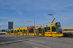 Be 6/10 Tango 178, auf der Linie 10, fährt am 11.11.2025 zur Haltestelle M-Parc.