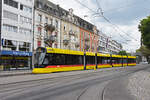 Be 6/10 Tango 153, auf der Linie 10, fährt am 05.08.2025 zur Haltestelle Heuwaage. Aufnahme Basel.