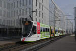 Be 6/10 Tango 188 mit der U-Abo Werbung, auf der Linie 10, fährt am 22.12.2025 bei der Haltestelle Peter Merian ein.