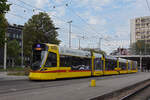 Be 6/10 Tango 174, auf der Linie 17, fährt am 05.08.2025 zur Haltestelle ZOO Basel. Aufnahme Basel.