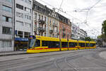Be 6/10 Tango 184, auf der Linie 17, fährt am 05.08.2025 zur Haltestelle Heuwaage. Aufnahme Basel.