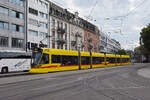 Be 6/10 Tango 160, auf der Linie 10, fährt am 05.08.2025 zur Haltestelle Heuwaage. Aufnahme Basel.
