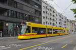 Be 6/10 Tango 177, auf der Linie 11, f�hrt am 04.05.2026 zur Haltestelle Voltaplatz.
