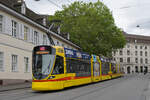 Be 6/10 Tango 185, auf der Linie 11, f�hrt am 11.05.2026 den Steinenberg hinunter zur Haltestelle Barf�sserplatz.