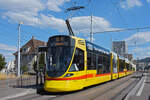 Be 6/10 Tango 169, auf der Linie 10, bedient am 06.08.2026 die Haltestelle M-Parc. Aufnahme Basel.