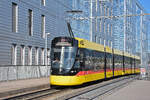Be 6/10 Tango 153, auf der Linie 11, f�hrt am 04.07.2026 bei der Haltestelle Peter Merian ein. Aufnahme Basel.