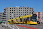 Be 6/10 Tango 155, auf der Linie 11, �berquert am 19.08.2026 die M�nchensteinerbr�cke. Aufnahme Basel.