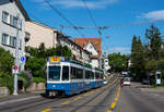 Zürich (CH)   VBZ Tram 2000 TW 2029 + 2032 als Linie 13 in Wartau, 08.07.2020 