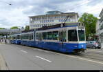 VBZ - Tram Be 4/6 2098 + Be 2/4 2401 unterwegs auf der Linie 5 in der Stadt Zürich am 24.04.2025