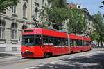 Be 4/6 740 Vevey Tram, auf der Linie 3, fährt durch die Bundesgasse.