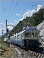 Schön war es gewesen, nach so langer Zeit den BLS BCFe 4/6 wieder zu sehen, zu fotografieren  und sogar damit zu fahren. Dieses Bild zeigt den schönen historischen Zug beim Verlassen des Bahnhofs von Hohtenn auf der Rückfahrt nach Bern.
14. August 2016