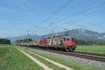 Deitingen - 18. August 2023 : 175 Jahre SBB Werbelok Re 420 251 + 420 331 mit einem Gemichten.

Link zum Video : https://www.youtube.com/watch?v=HxRX06z7UhQ&lc=UgzoaSgcRtBb-H2PnjV4AaABAg