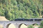 Am 30.08.2026 f�hrte SBB Historic wieder mal eine Fahrt mit dem Schr�gstangenkrokodil durch, hier in Richtung Sissach auf dem R�mlingerviadukt.
