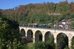 Der Sonderzug von SBB Historic f�hrt am 30.08.2026 �ber den R�mlingerviadukt Richtung Sissach.