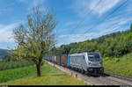 Für BLS Cargo fahrende Railpool 187 004 mit einem UKV-Zug am 5.