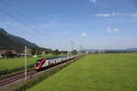 Der kurze Twindexx RABe 502 402  Biel/Bienne  unterwegs als RE Zürich HB - Chur zwischen Reichenburg und Bilten.