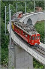 Das  Festival Suisse de la vapeur  (Schweizer Dampffestival 2025) begeistert zumindest mich auch immer wieder mit eklektisch betriebenen Zügen wie z.B.