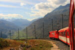 Matterhorn-Gotthard-Bahn MGB: Der steile Abstieg von der Oberalp-Passhöhe nach Andermatt im Kanton Uri.