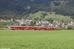 S1 nach Schiers mit den Be4/4 512 und ABDt 1712 am 12.9.2017 zwischen Landquart und Malans
