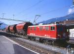 RhB Extra-Gterzug 6031 von Landquart nach Kblis vom 23.08.2000 in Landquart mit E-Lok Ge 4/4I 604 - Ua 8342 - Ua 8331 - Ua 8333. Hinweis: die Kompo hat als Ladegut drei aufgeschemelte mit Salz beladene Normalspurgterwagen. 
