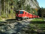 Schnellzug Scuol-Disentis/Muster zwischen Grsch und Malans.Ganda 27.10.10