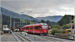 RE1057 mit ABe 8/12 3515 nach Davos Platz fährt in Küblis ein.