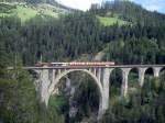 RhB Salonwagen-Extrazug 3131 von Davos-Platz nach Filisur vom 22.08.1995 auf Wiesener Viadukt mit E-Lok Ge6/6I 411 - WRS 3821 - As 1141 - As 1142 - As 1143.