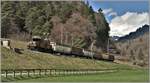 Ge 6/6 I 414 mit dem Valserwasserzug bei Reichenau-Tamins.