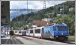 Glacier Express 902/904 mit Ge 4/4 III 647 *Grsch  fhrt durch Ilanz.
