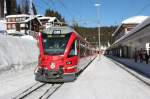 Regio nach Chur zur Abfahrt bereit,im Bahnhof Arosa.12.01.12    