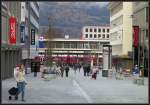 Die neue mit Andeerer Granit ausgelegte Bahnhofstrasse in Chur ist fertig.