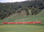 RhB Regionalzug 211 von St.Moritz nach Scuol am 07.06.1992 kurz vor Celerina mit E-Lok Ge 4/4I 602 - 2AB - B - D.