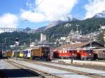 RhB Extrazug fr RHTIA INCOMING 3223 von St.Moritz nach Zernez am 09.09.1994 in St.Moritz mit Oldtimer-E-Lok Ge 4/6 353 - WRS 3821 - B 2096 - A 1102 - B 2060 - B 2091.