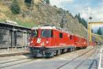RhB Schnellzug 535 von Chur nach St.Moritz am 07.09.1994 Einfahrt St.Moritz mit E-Lok Ge 4/4II 621 - D 4226 - B 2426 - B 2444 - B 2381 - A 1241 - A 1242 - B 2263.
