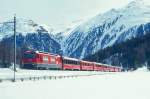 RhB Schnellzug 544 von St.Moritz nach Chur am 02.03.1998 zwischen Bever und Spinas mit E-Lok Ge 4/4III 642 - B - 2x A - 3x B - D.